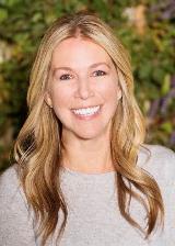 Rachel Dauer headshot